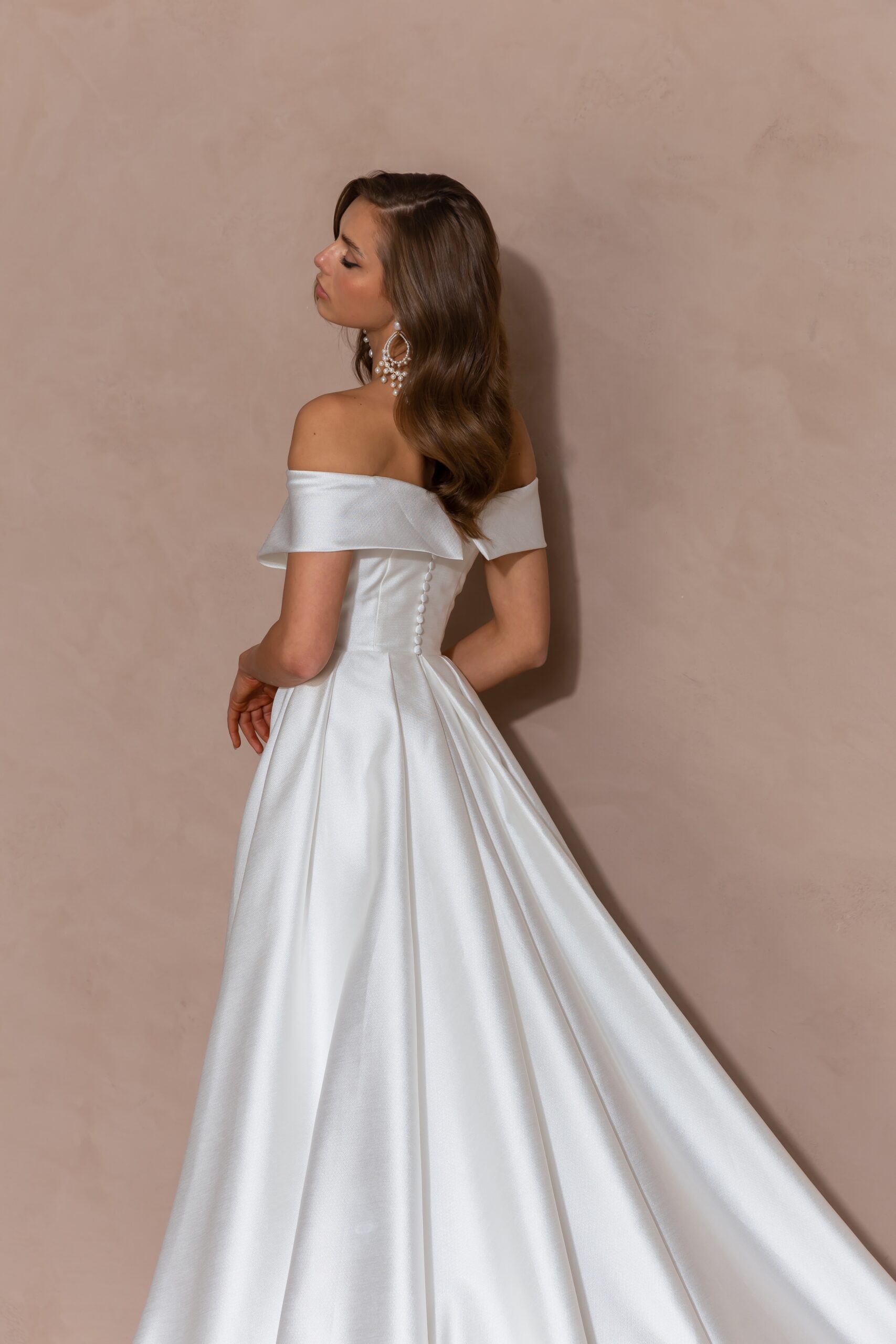 Evie Young – Rhodes