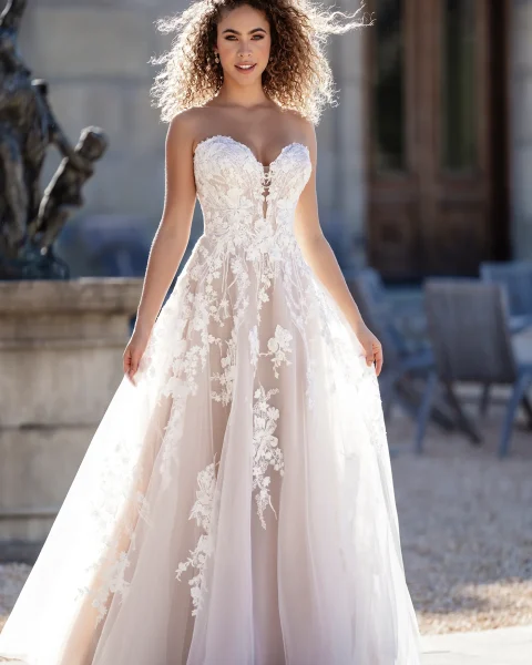 Allure –  A1102