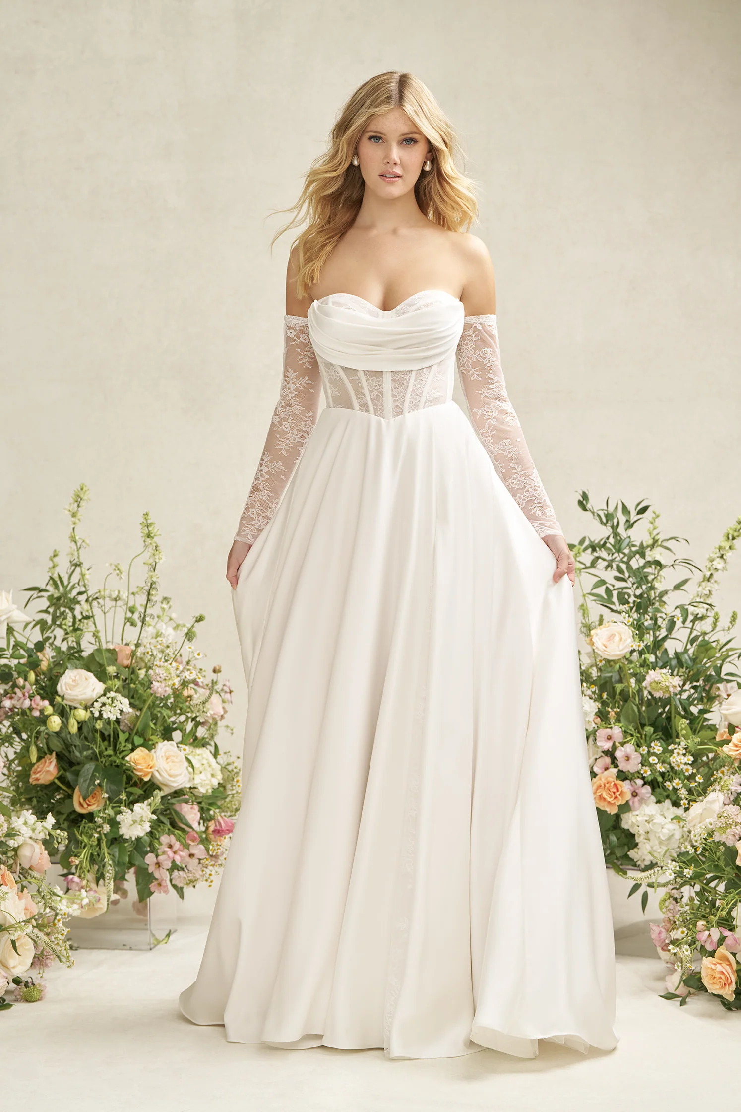 Allure – R3913
